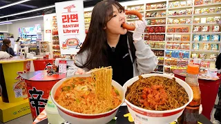 Hongdae CU convenience store Ramyun Library🍜Hot place in Seoul😊Mukbang