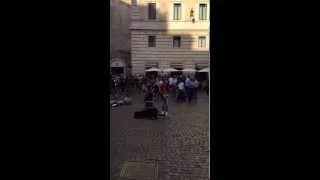 "Another Brick in the Wall" cover by an amazing performer (piazza della rotonda, Rome, Italy, May 2