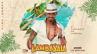 Lambasaia - Bundada no chão