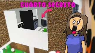 LYNA CONSTRUYÓ UN CUARTO SECRETO EN MI CASA EN ROBLOX | Melina