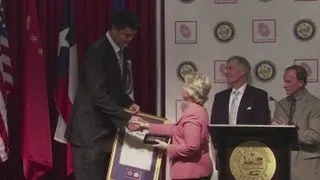 Yao Ming awarded key to the city of Houston