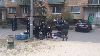 У Києві вбили журналіста Олеся Бузину