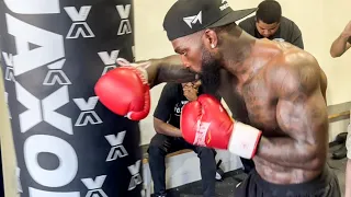 Frank Martin LIGHTS UP HEAVY BAG for Gervonta Davis FINAL WORKOUT