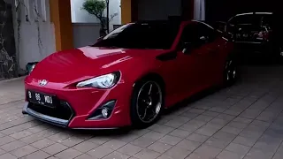 Static Toyota GT86 Aero | 18" Volk Rays TE37SL