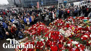 Mourners pay tribute to Moscow attack victims outside Crocus concert hall