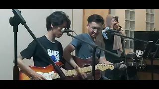 Whenever You Come Around - Vince Gill ( Cover by Crossroads band )