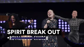 Royalwood Church - Spirit Break Out (Praise Break at the end!)