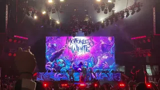 Motionless in White "Immaculate Misconception" w/ Lochie Keough Live ApocalypseFest Scranton 9.16.23