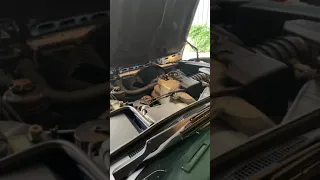 1990 BMW 735i idle and exhaust sounds