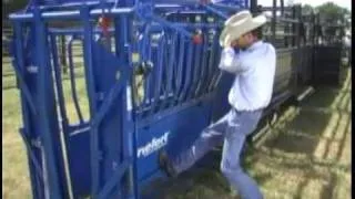 Cattle Handling Equipment by Priefert
