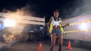Konshens ft J Capri - Pull Up To Mi Bumper (Official Music Video) HD