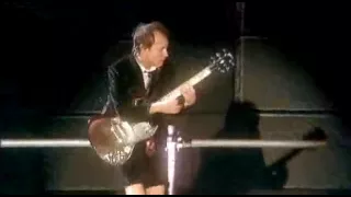 Angus Young (AC/DC) Munich Solo