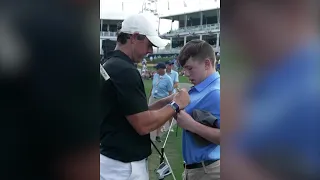 Flipping out for an autograph from Rory 😂