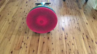 Rotary and orbital combo on laminate floor cleaning