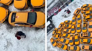 Влюбленный таксист из Москвы подарил невесте сердце из 30 желтых машин