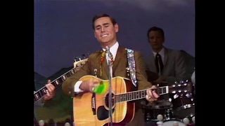 The race is on - George Jones - live 1970