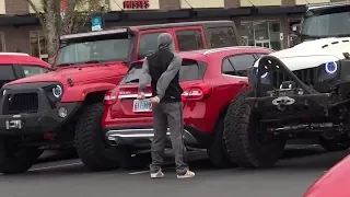 Stupid Jeep Drivers Compilation 2020