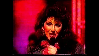 Kate Bush - Hounds of Love (Live 1986 Top of the Pops)