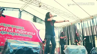 Santeria. With Steven Jam - Live Concert 2016 at Vanimo - Jayapura Border