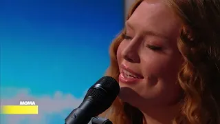 Freya Ridings performs Weekends (live from ARD MOMA 20.06.2023)