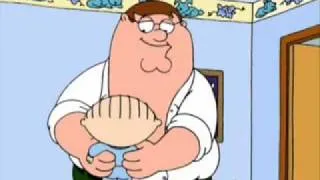 Стьюи сосёт грудь Питера
