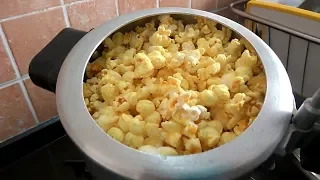 Popcorn Recipe at Home in Hindi | Homemade Popcorn in Cooker in easy steps | Crispy Popcorn