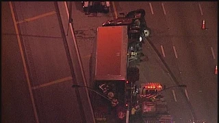 Semi crash hampers I-95 SB at Palm Beach Lakes