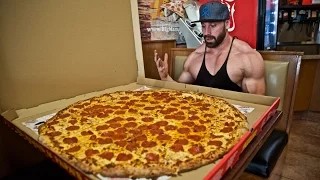 I ATE THE WORLDS BIGGEST PIZZA!