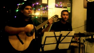 Julián y Lautaro Urueña en La vidriera del Músico