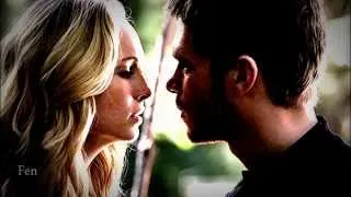 ♥ Klaus & Caroline || Stardust (5x11) ♥