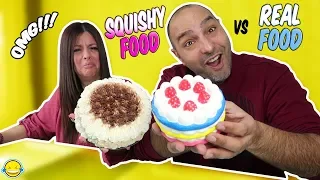 SQUISHY FOOD VS. REAL FOOD CHALLENGE!! Reto de comida real vs comida squishy!! Jumbo Squishies