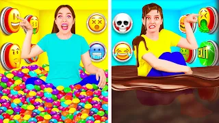 1000 Mystery Buttons Challenge Only 1 Lets You Escape | Crazy Challenge by RaPaPa Challenge