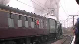 60163 ''TORNADO'' departs York with ''The Cathedrals Explorer'' wheel slip 19.11.10.