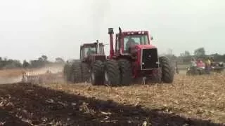 20 Bottom IH 800 Plow at the 2015 Half Century of Progress Show