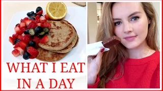 WHAT I EAT IN A DAY AT CHRISTMAS | VLOGMAS #21