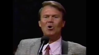 Glen Campbell Sings "Softly and Tenderly"