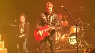 Brian Setzer Rockabilly Riot live concert in London -Stray cat strut