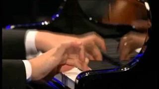 Nobuyuki Tsujii - Liszt - La campanella