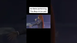 Ice Spice - Boys a Liar Pt2 LIVE @ Rolling Loud 🥶