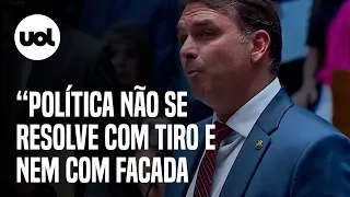 Flávio Bolsonaro se solidariza com Moro e lembra facada: ’Somos vítimas do ódio’