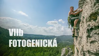 „Fotogenická“ VIIb, Sokolí věž, Sušky. Leze Franta Čepelka | eMontana.cz