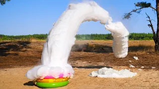 Experiment: Biggest Worm Eruption From Pool