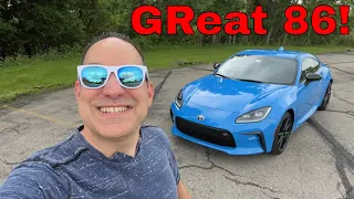 2022 Toyota GR 86 Review vs GT 86