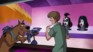 Scooby Doo! And Kiss  Rock and  Roll Mystery   Squirt Gun Shootout   Movıe Clip