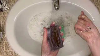 Мылю дегтярное мыло
