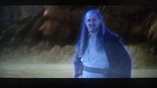 Obi-wan Kenobi Escena final obi-wan ve el fantasma de Qui-Gon Jinn en español