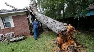 Flooding, power outages on Gulf Coast after Hurricane Nate