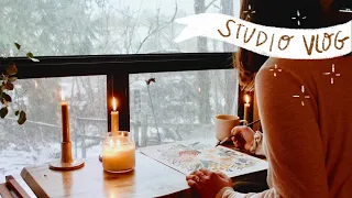 Studio Vlog #4 - a snow day paint with me