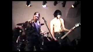 Nirvana  12/21/1988 Eagles Hall/FoE Aerie 252, Hoquiam, WA, US (Live F0otage)