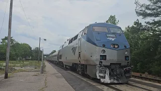 Amtrak 80 pulling into Petersburg